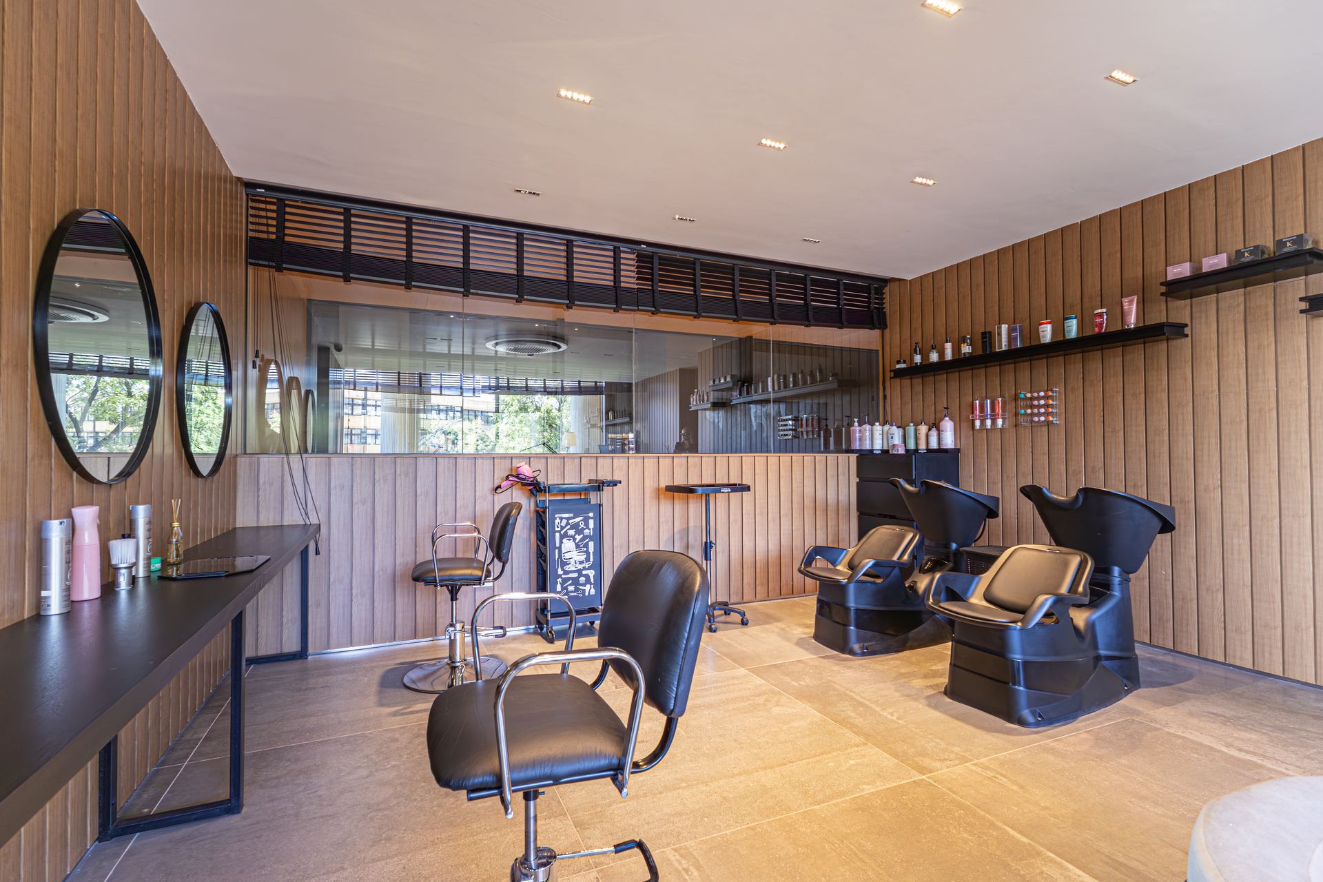 Beauty salon